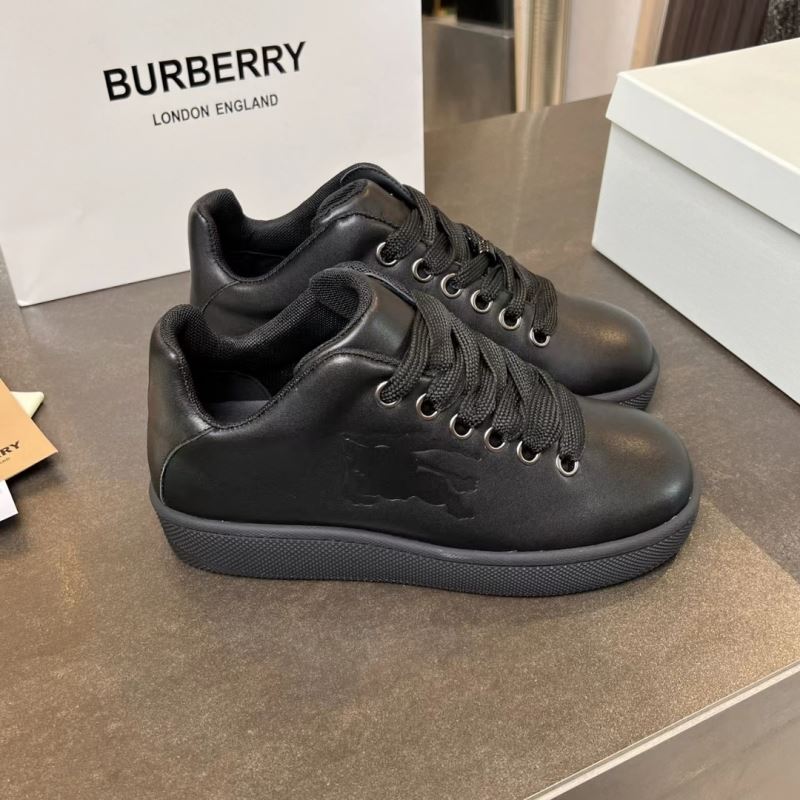 Burberry Low Shoes